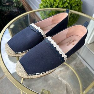 Kate Spade “Greta” flats size 8